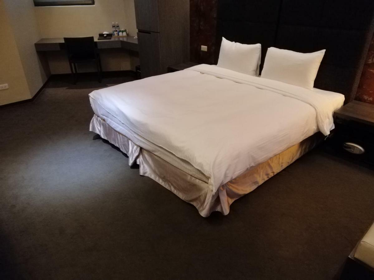 Shan-Yue Hotspring Hotel Taipei Exterior photo